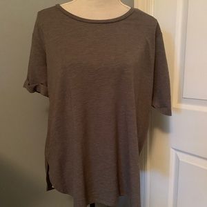 Women’s Mossimo shirt